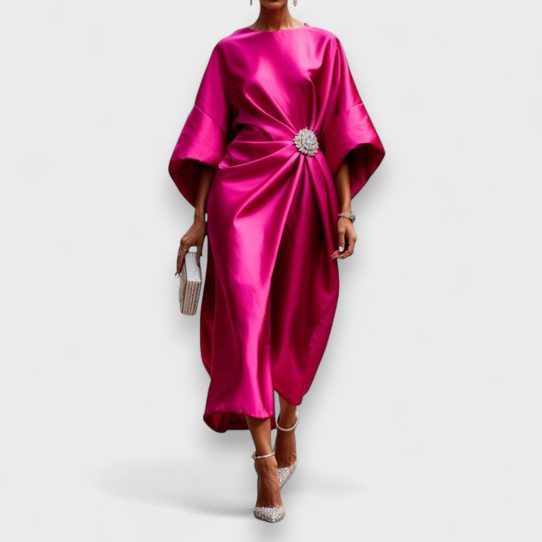 Isolde | Robe Midi Drapée Élégante en Satin