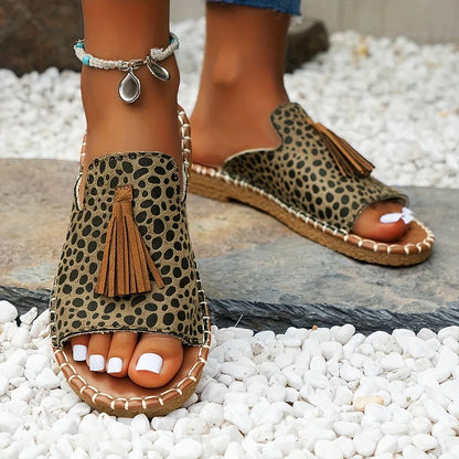 Momount Women Flat Sandals Comfort Slip On Casual Summer Cushioned Support Lightweight Open Toe Boho Tassel Design