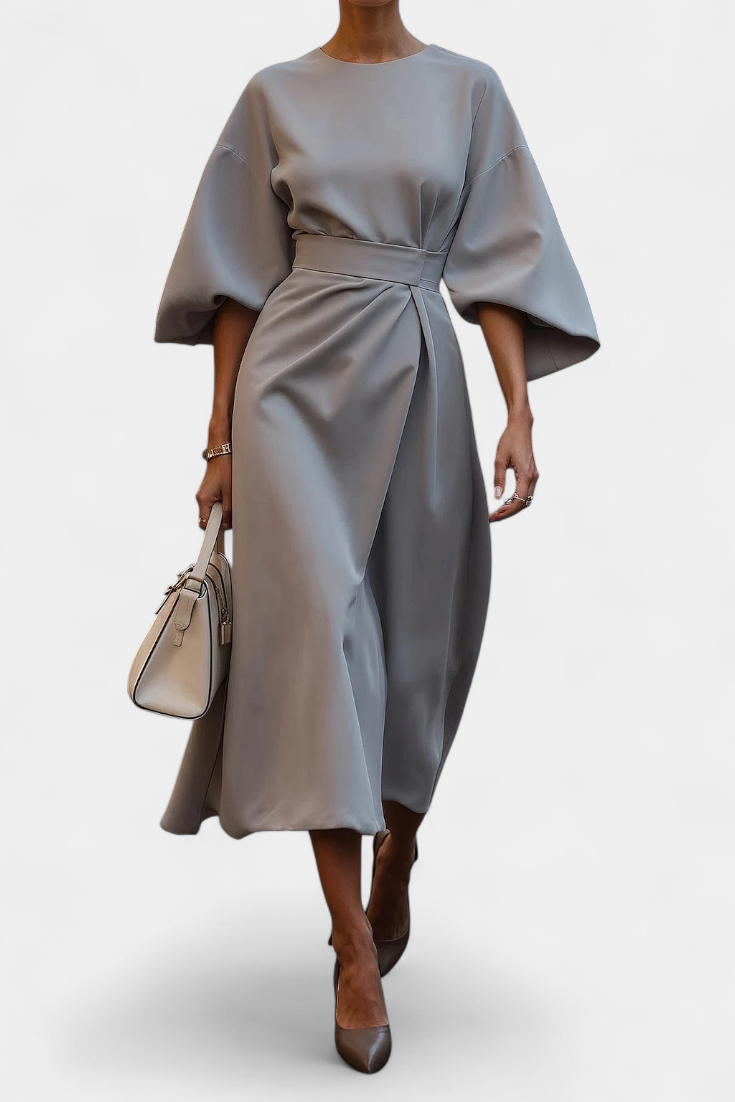 Evadne | Vestido Midi Cruzado de Crepé con Mangas Farol Elegante