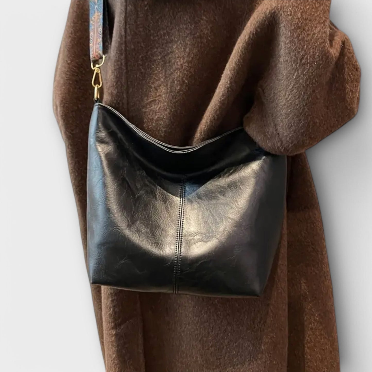 Momount Women Shoulder Bag