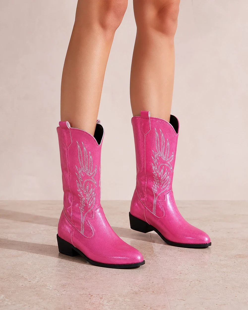 Women's Amelia pink metallic western cowboy boots.