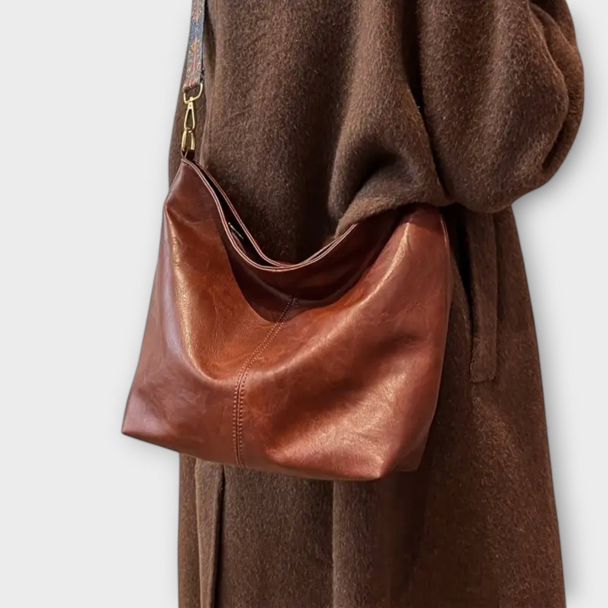 Momount Women Shoulder Bag