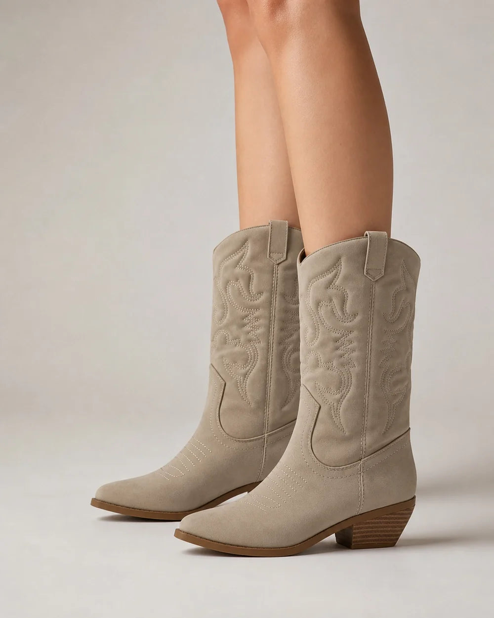 Women's Gracia sand cowboy boots, lateral profile.