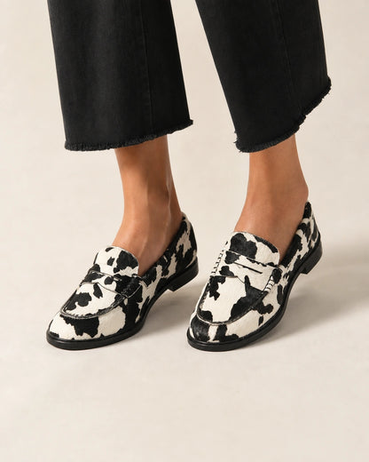 ROSALIND-QUALITY-REMAKE-2026-07-22 — loafers-for-women-patterned-slip-on-1-black-white-01-worn-hero.webp