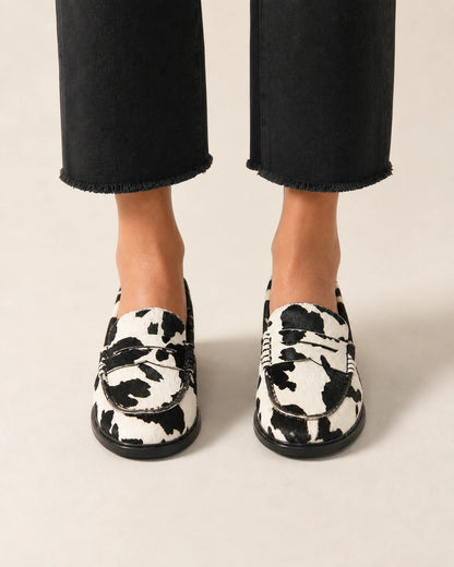 ROSALIND-QUALITY-REMAKE-2026-07-22 — loafers-for-women-patterned-slip-on-1-black-white-03-front-fit.webp