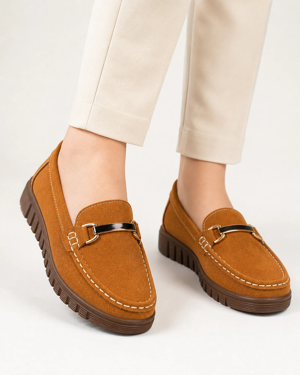 Mocassins femme beiges à semelle chunky et mors — image du produit 11