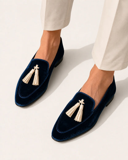Mocassins femme bleu marine veloutés à pampilles — image du produit 5