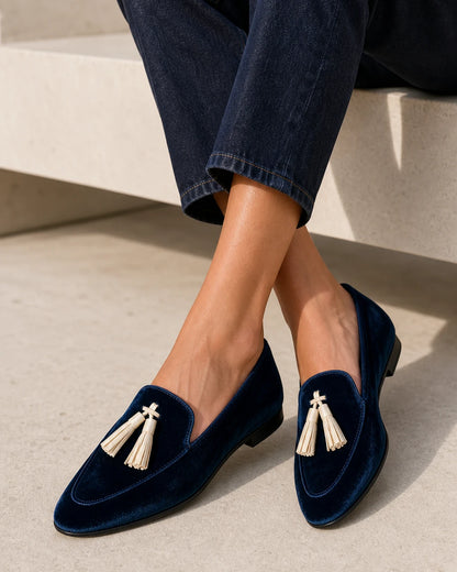 Mocassins femme bleu marine veloutés à pampilles — image du produit 8