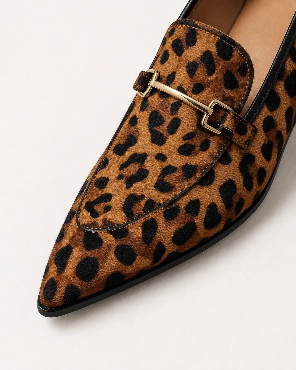 Mocassins femme léopard pointus à mors — image du produit 6