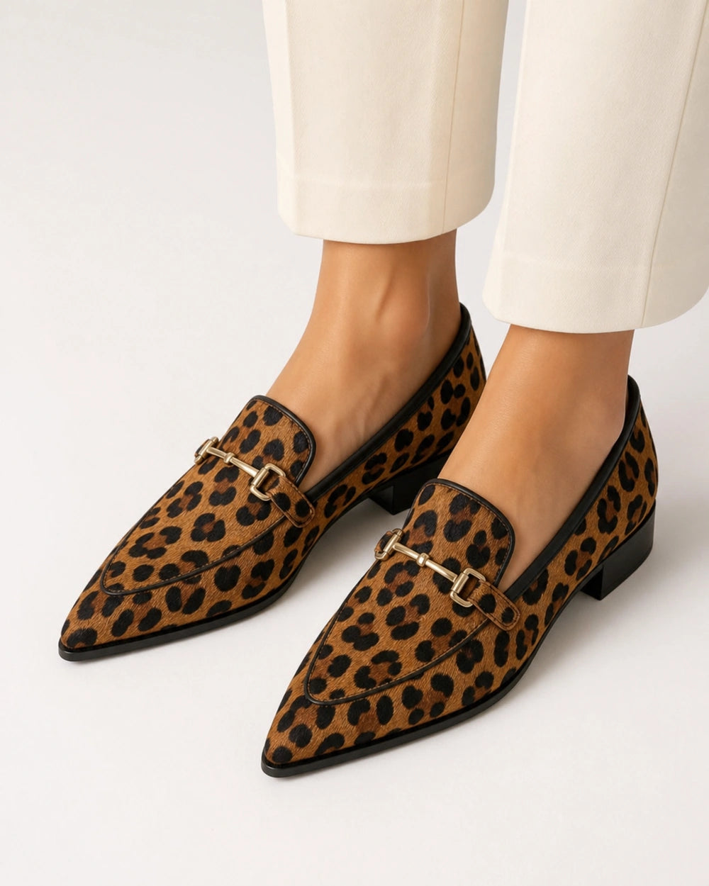 Mocassins femme léopard pointus à mors — image du produit 8