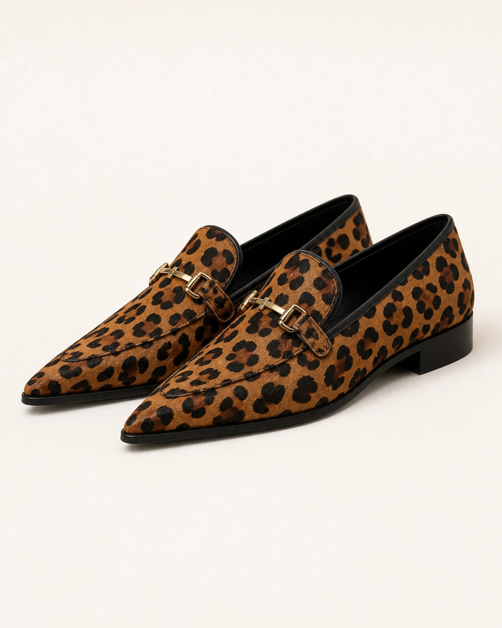 Mocassins femme léopard pointus à mors — image du produit 9