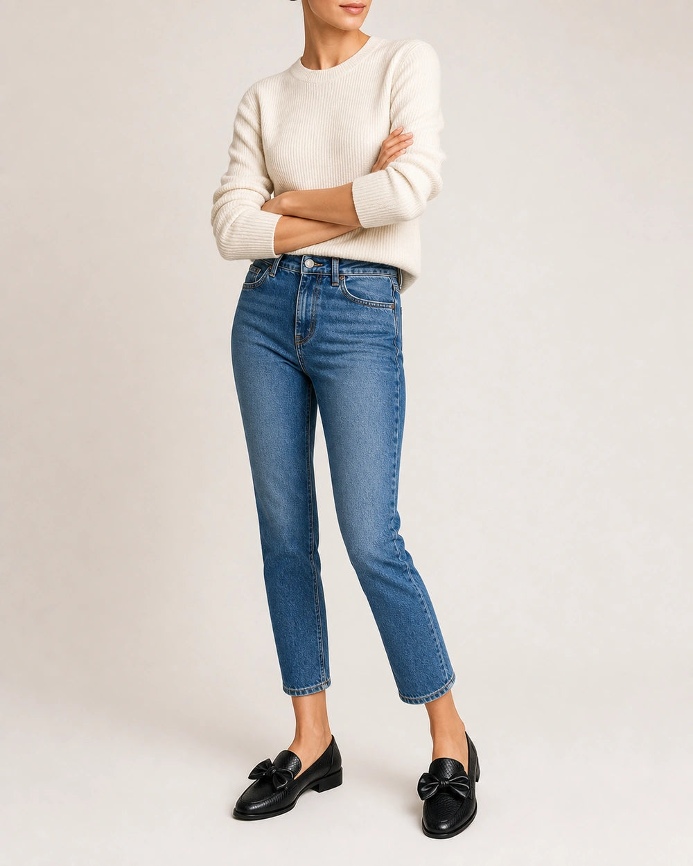 Mocassins femme noirs à nœud et petit talon — image du produit 2