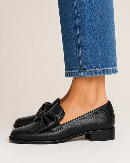 Mocassins femme noirs à nœud et petit talon — image du produit 4