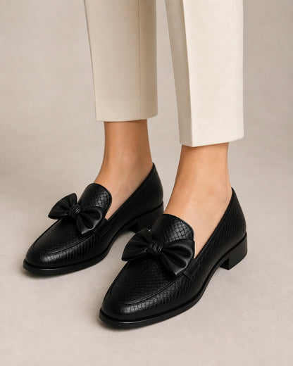 Mocassins femme noirs à nœud et petit talon — image du produit 8