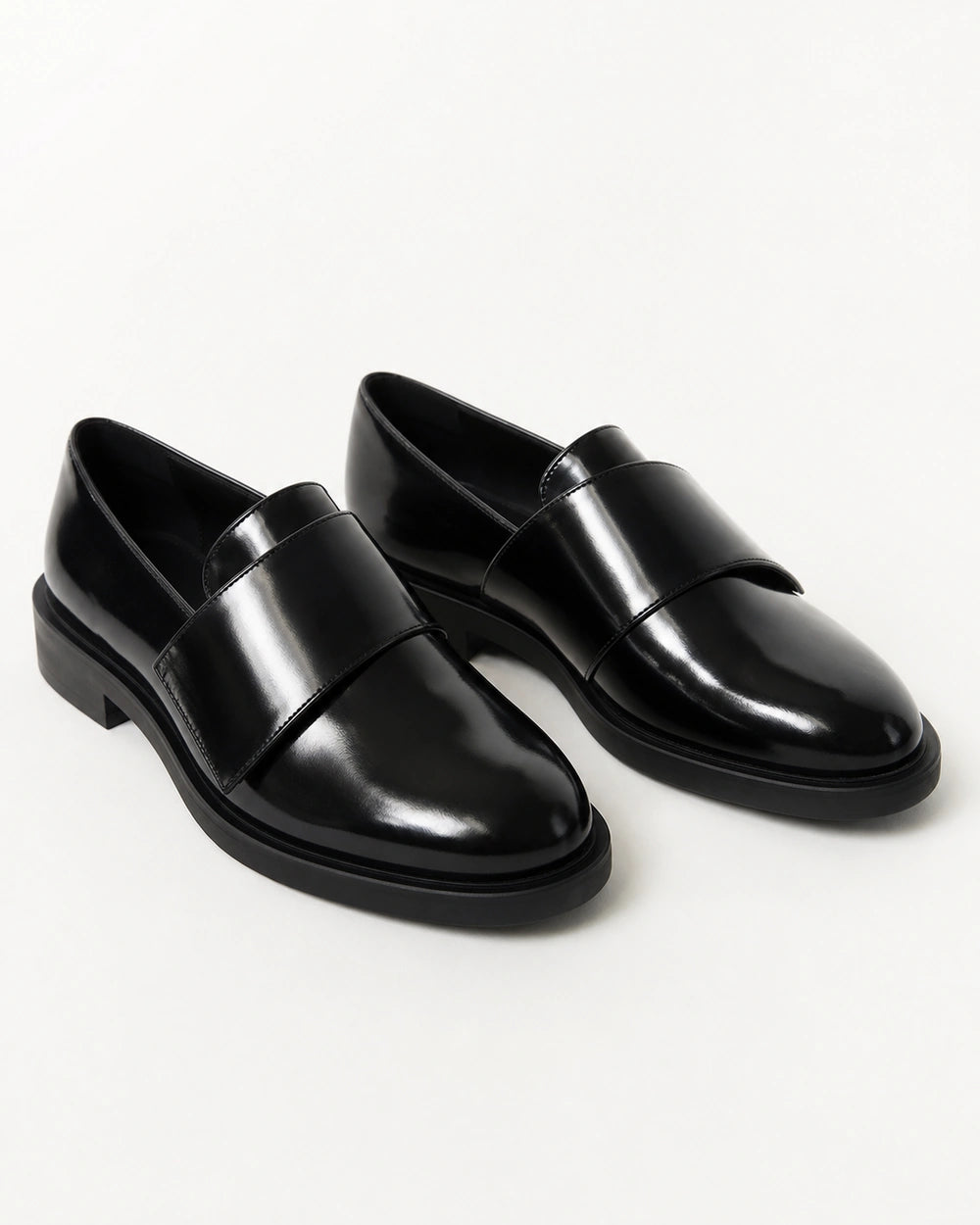 Mocassins femme noirs vernis à bride bouclée — image du produit 9