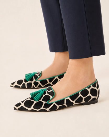 Mocassins femme vache pointus à pampilles vertes — image du produit 4