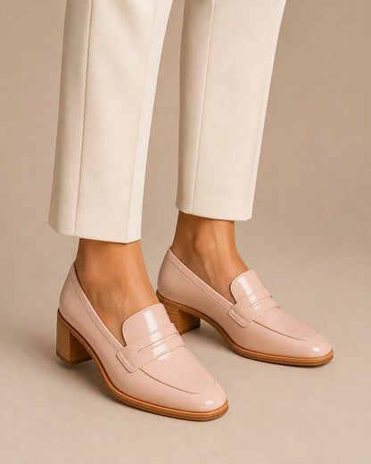 Mocassins femme rose poudré vernis à petit talon — image du produit 8