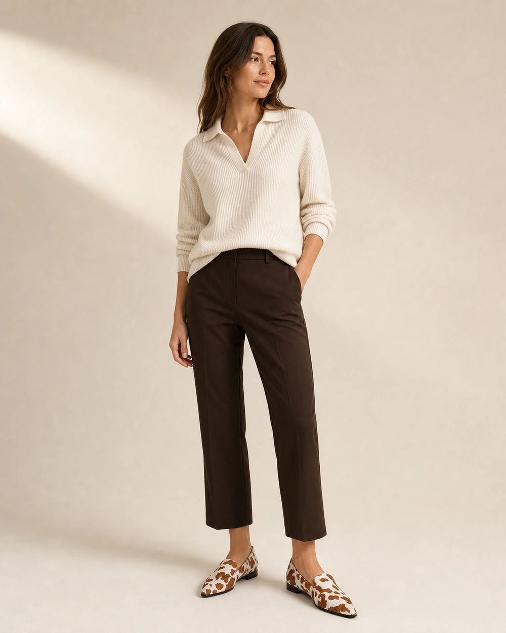 Mocassins femme pointus à imprimé vache — image du produit 2