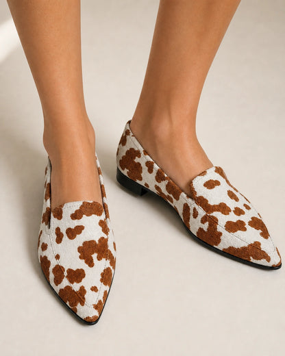 Mocassins femme pointus à imprimé vache — image du produit 5