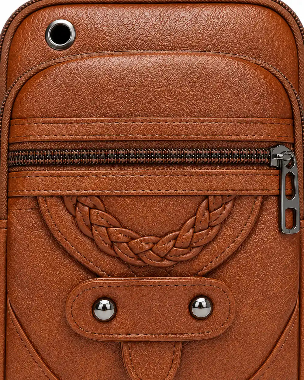 MOMOUNT_REGEN_V2 laura 05 Brown hardware detail