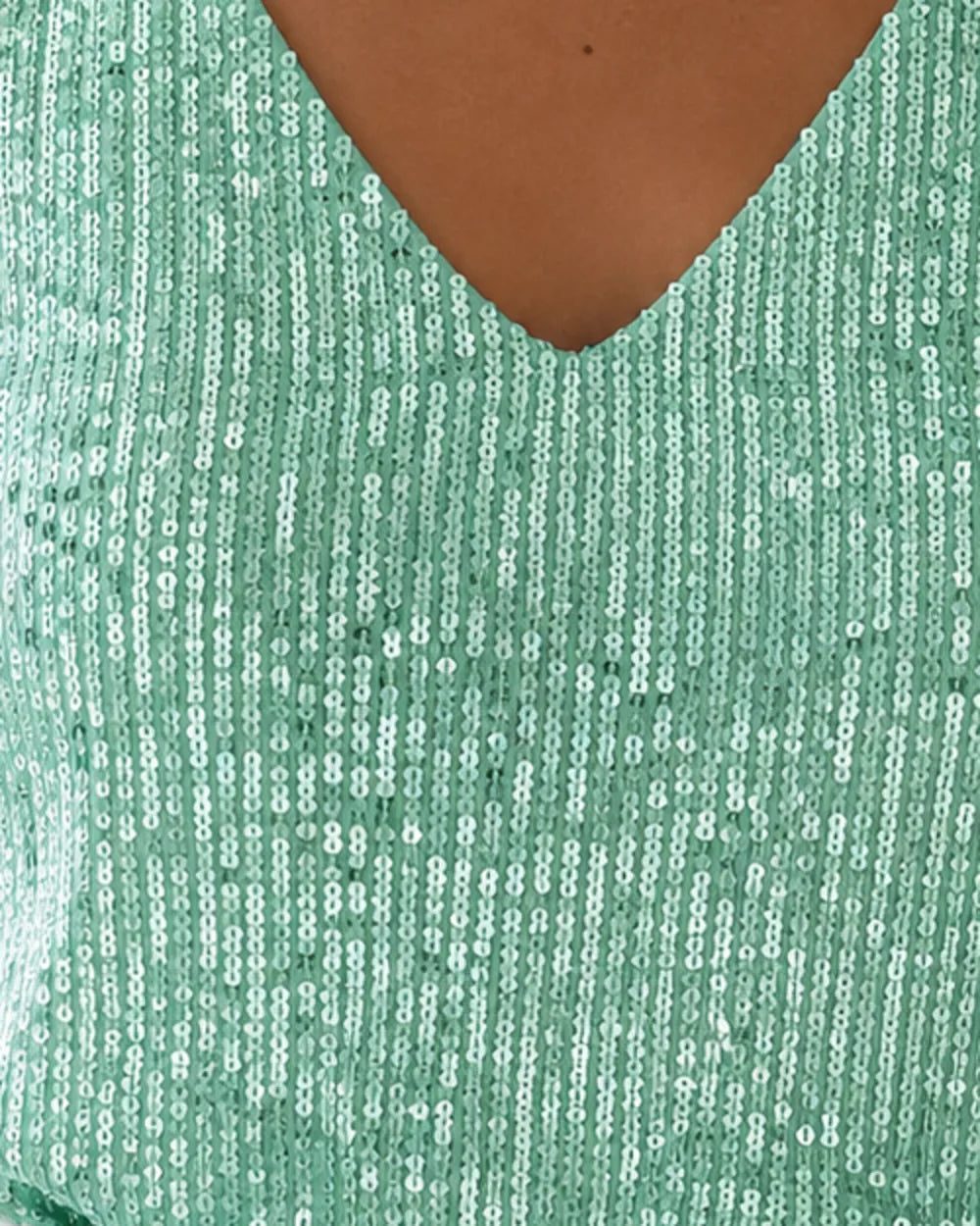 Martha | Débardeur femme à sequins et col V — image 5