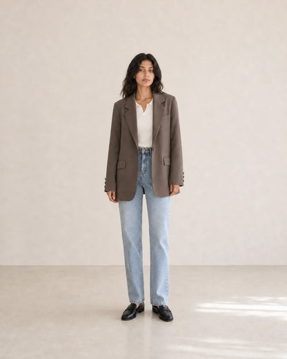 Momount women's oversized coffee brown blazer, complete silhouette