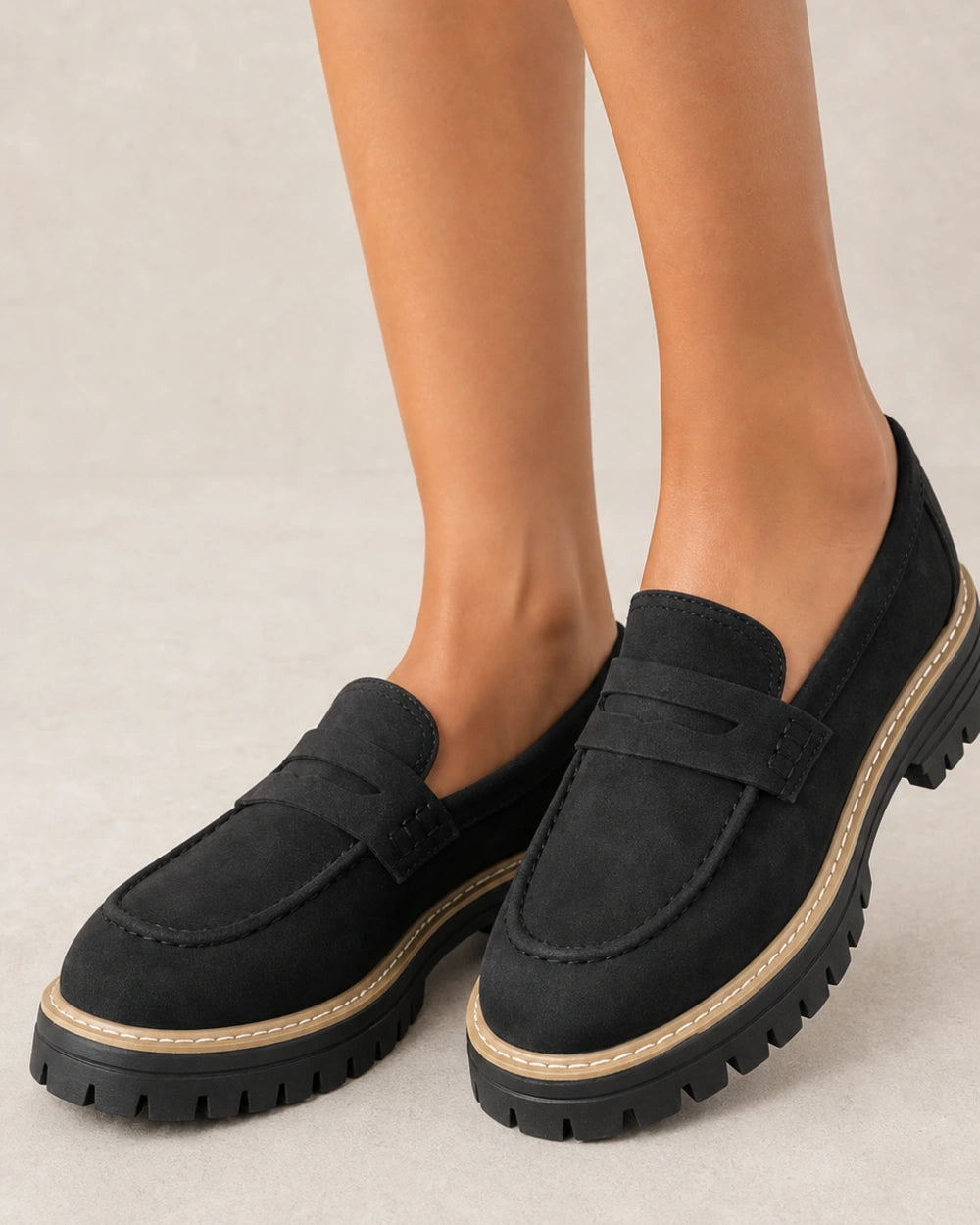 PLATFORM-LOAFERS-QUALITY-REMAKE-2026-07-22 — momount-women-platform-loafers-lug-sole-penny-strap-black-12-variant-primary.webp
