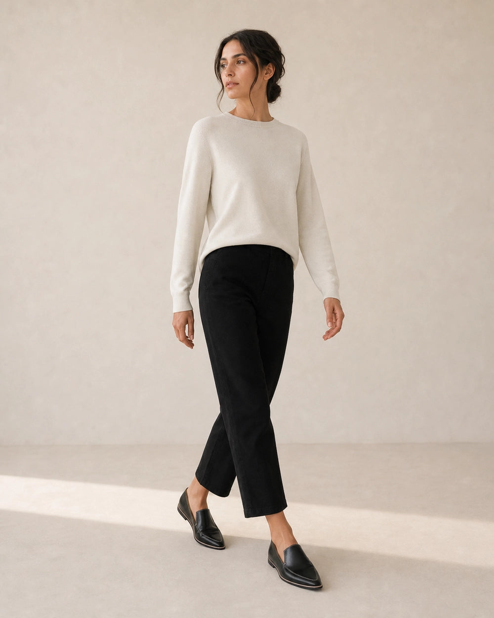 MINIMALIST-POINTED-QUALITY-REMAKE-2026-07-22 — pointed-toe-loafers-leather-slip-on-soft-flat-minimalist-black-02-complete-silhouette.webp