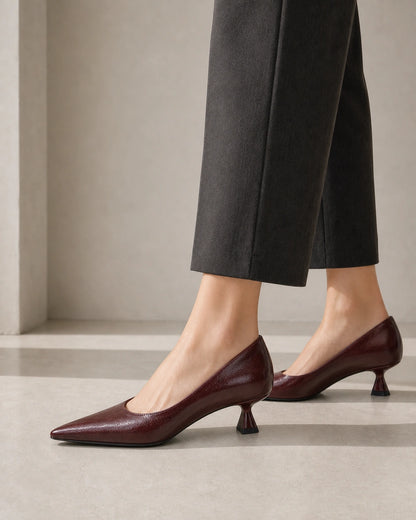 Glossy Leather Pointed Toe Kitten Heel Pumps, brown lateral profile. — sadie-brown-03-lateral-profile.webp