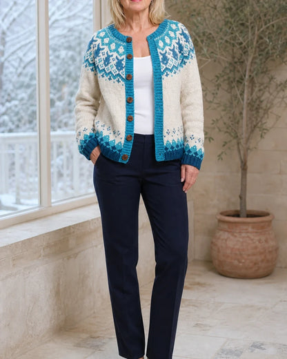Eva vintage Fair-Isle cardigan for women, complete silhouette