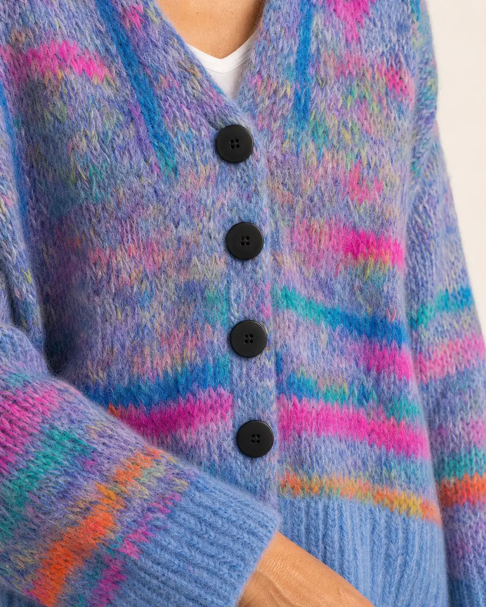 Everly printed cropped cardigan for women, blue knit and button detail